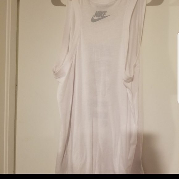 Gym tank - Picture 5 of 6